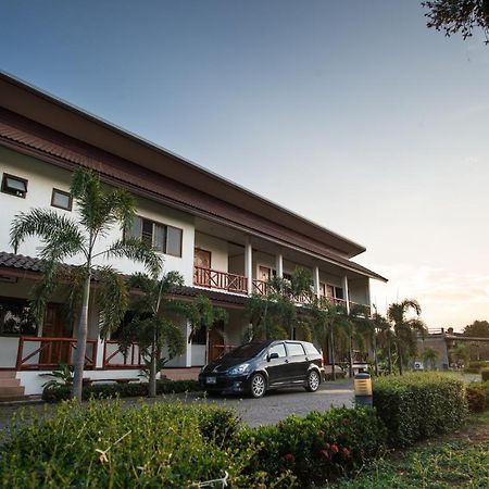 Chiang Kham Tai Lue Resort Ban Ngun Exterior photo